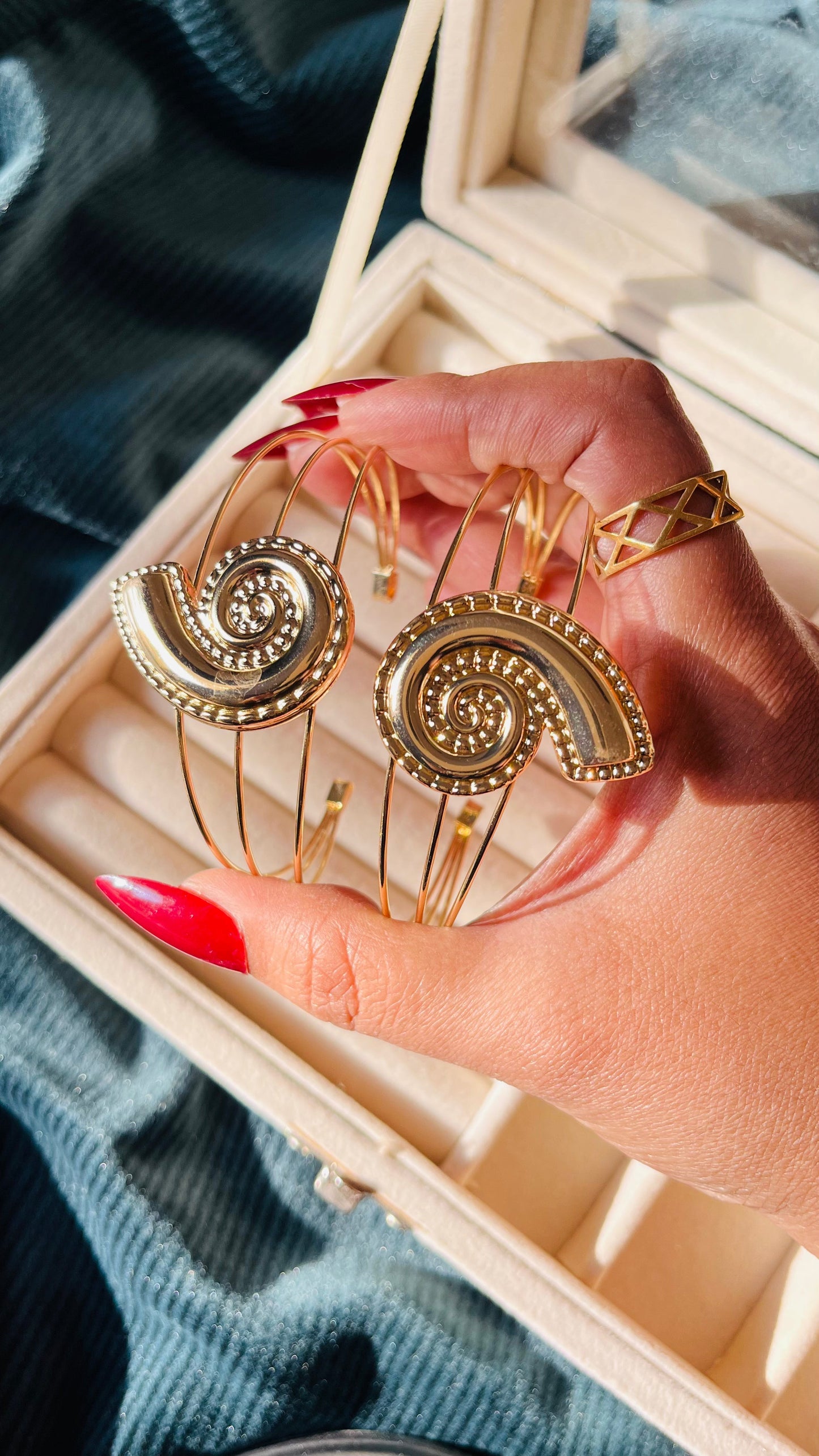Amer bracelet