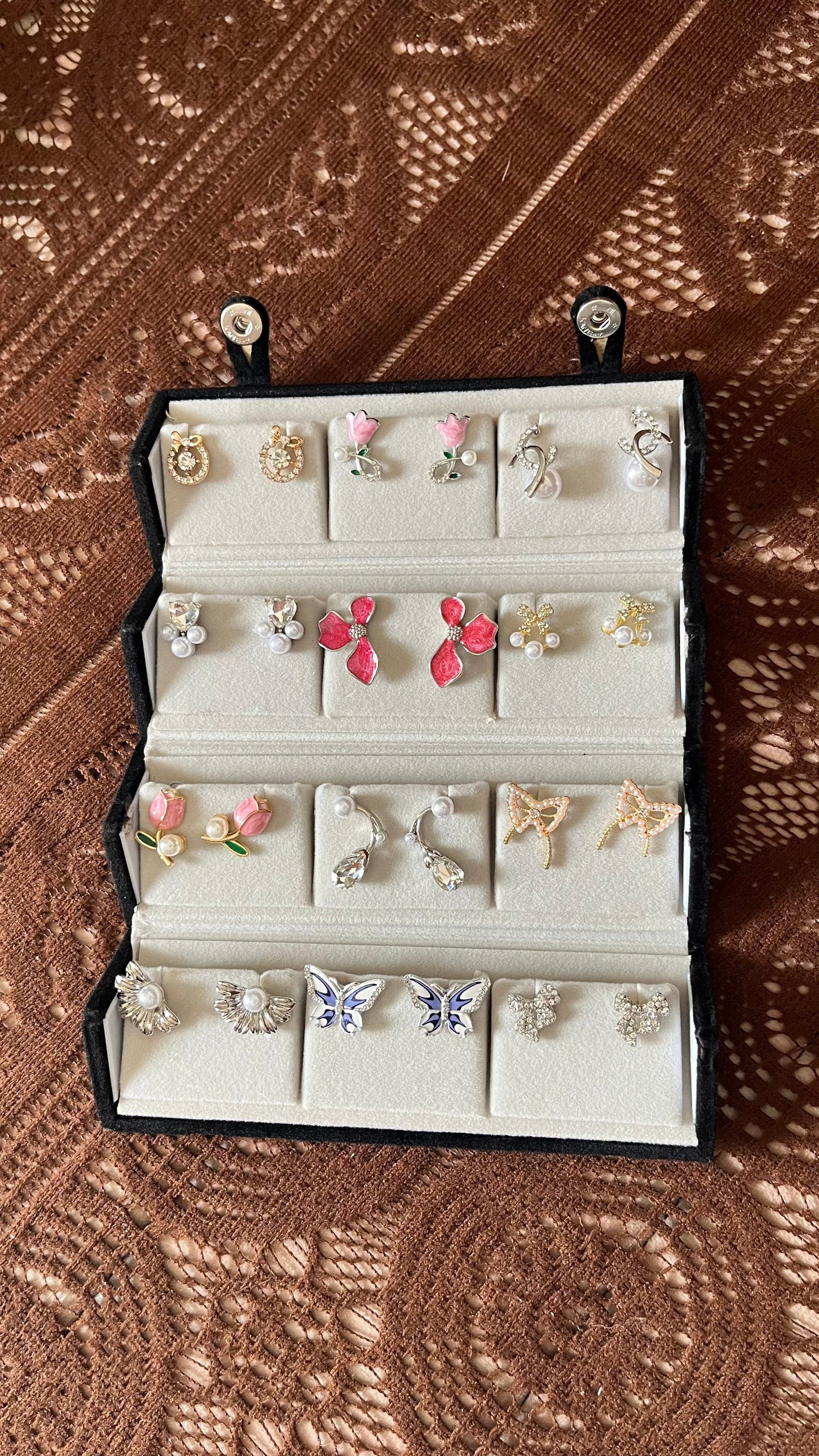Earrings set