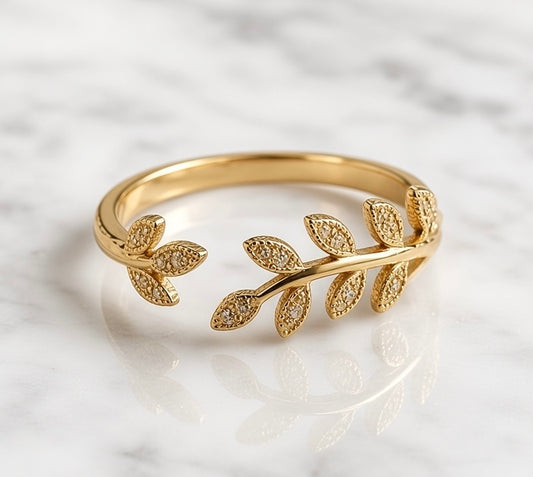 Leafy ring