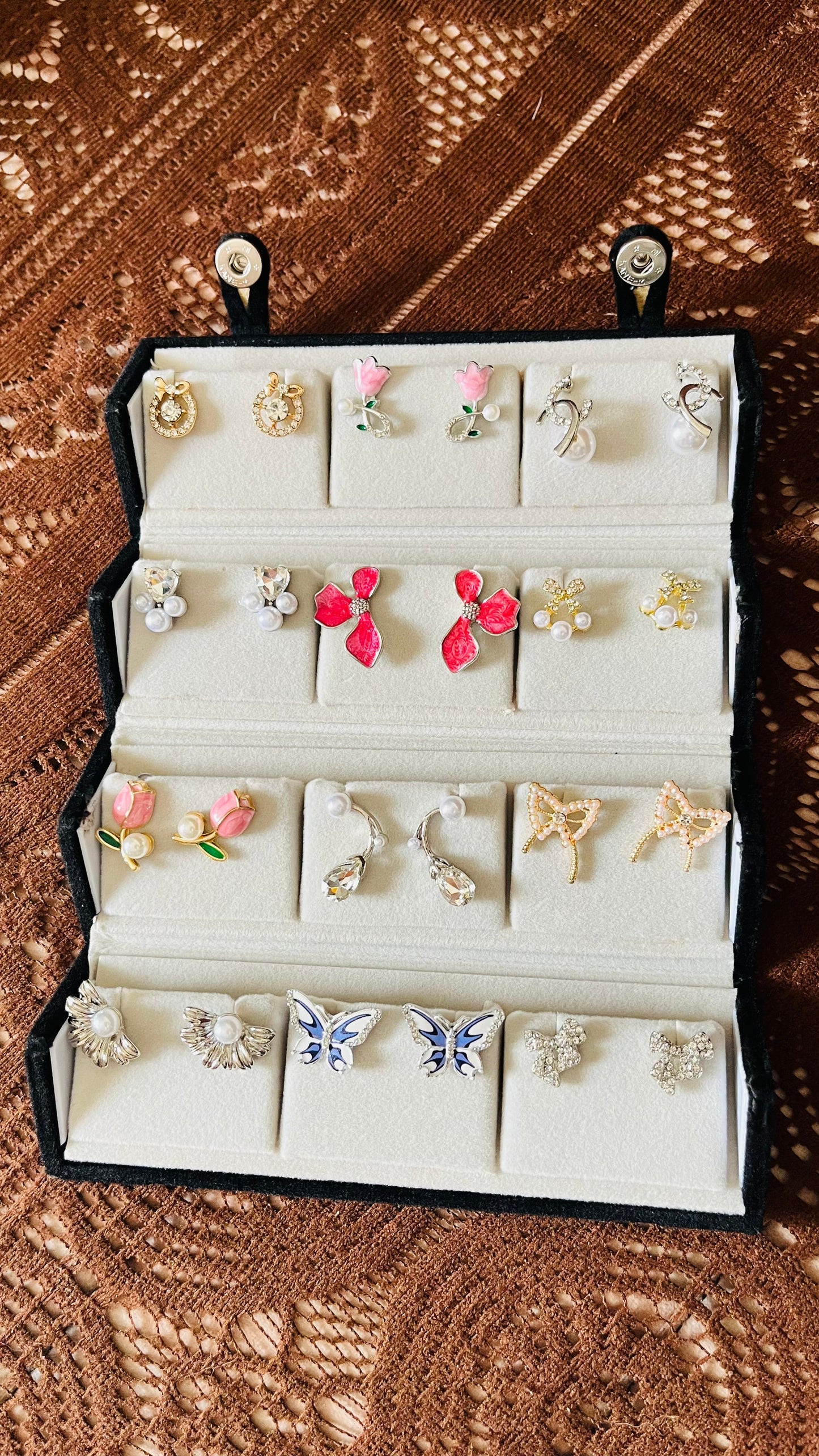 Earrings set