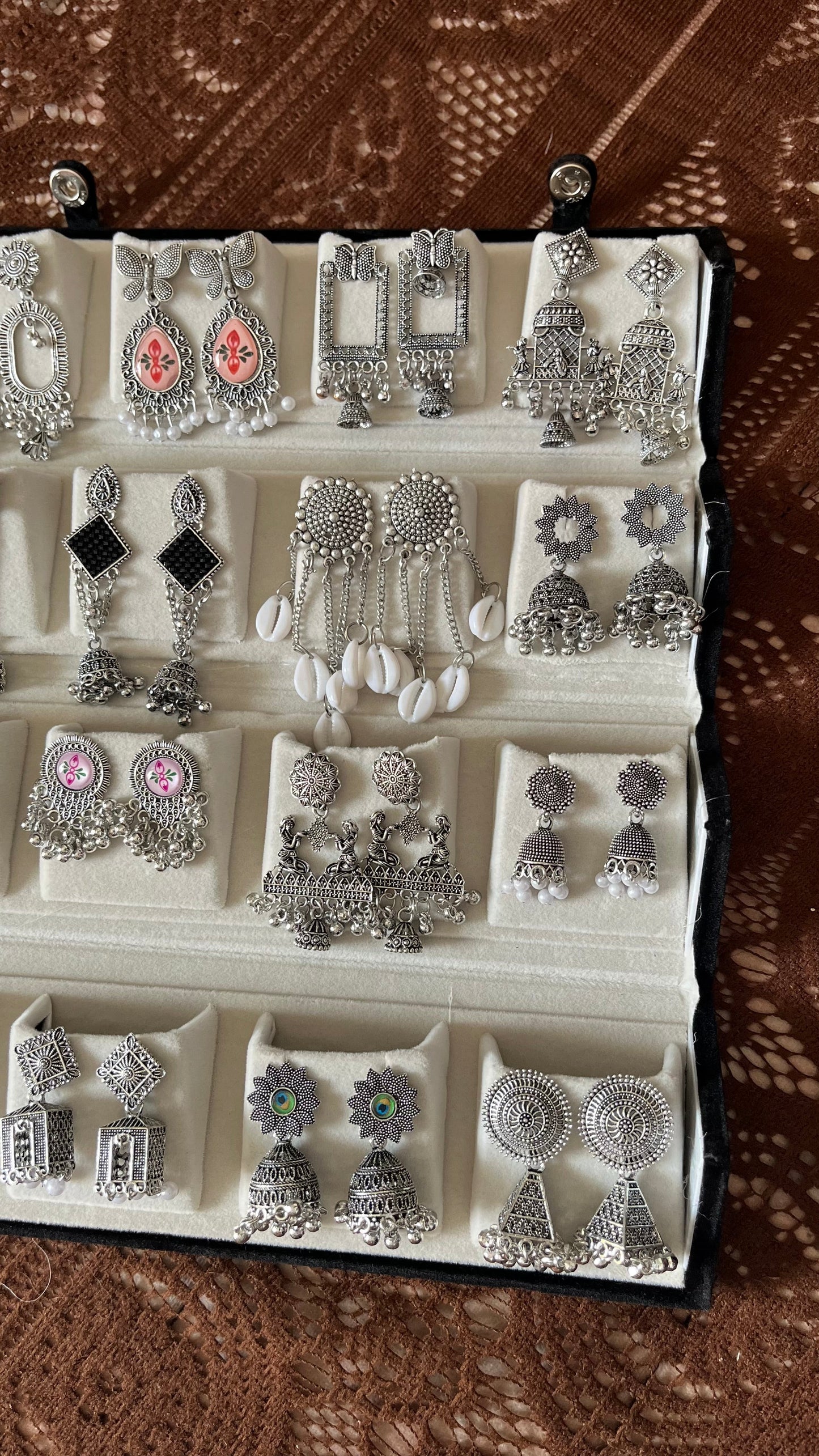 Jhumka set