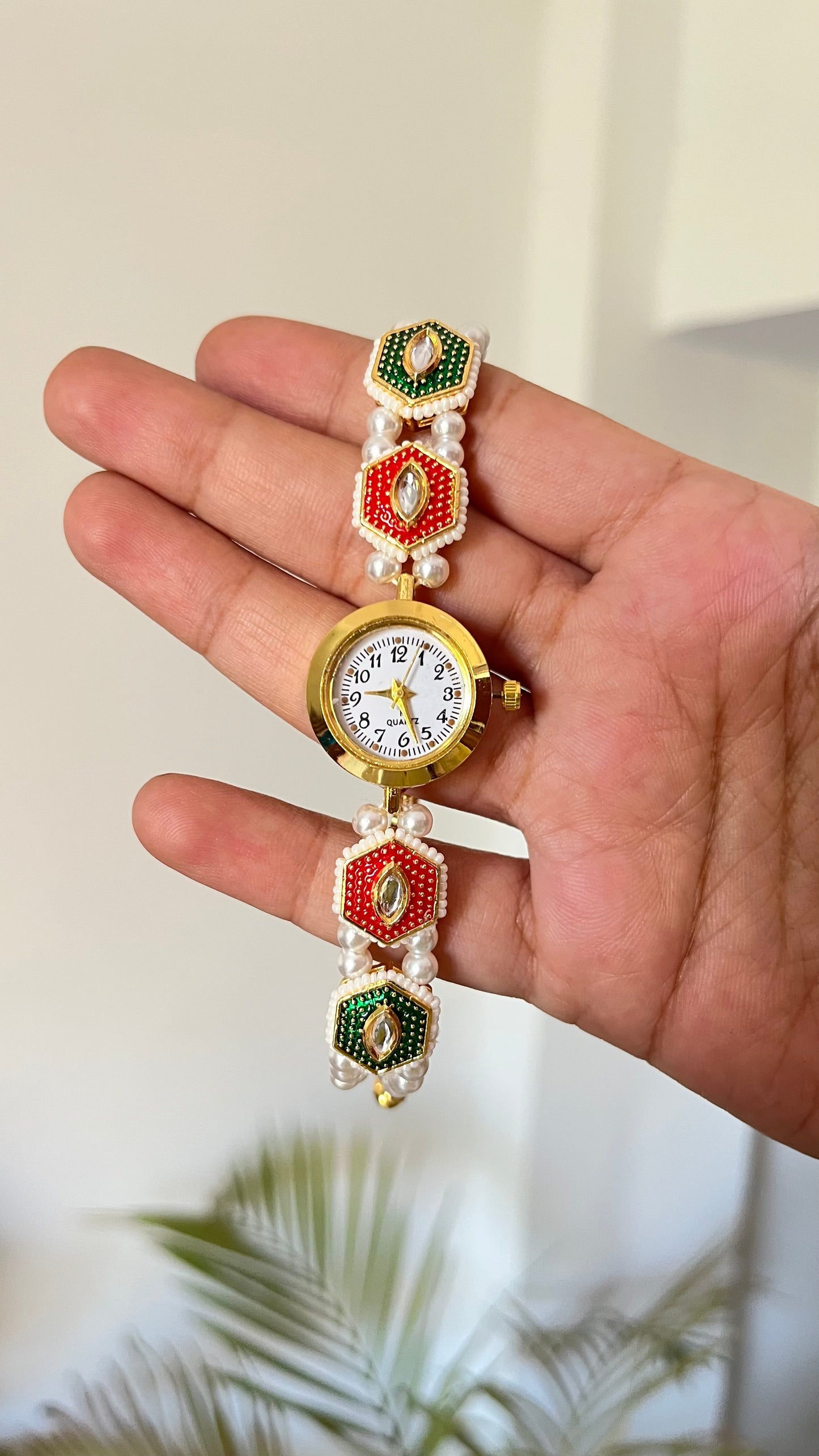 Kashmiri watch pearl