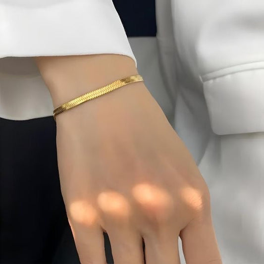 Snake chain bracelet