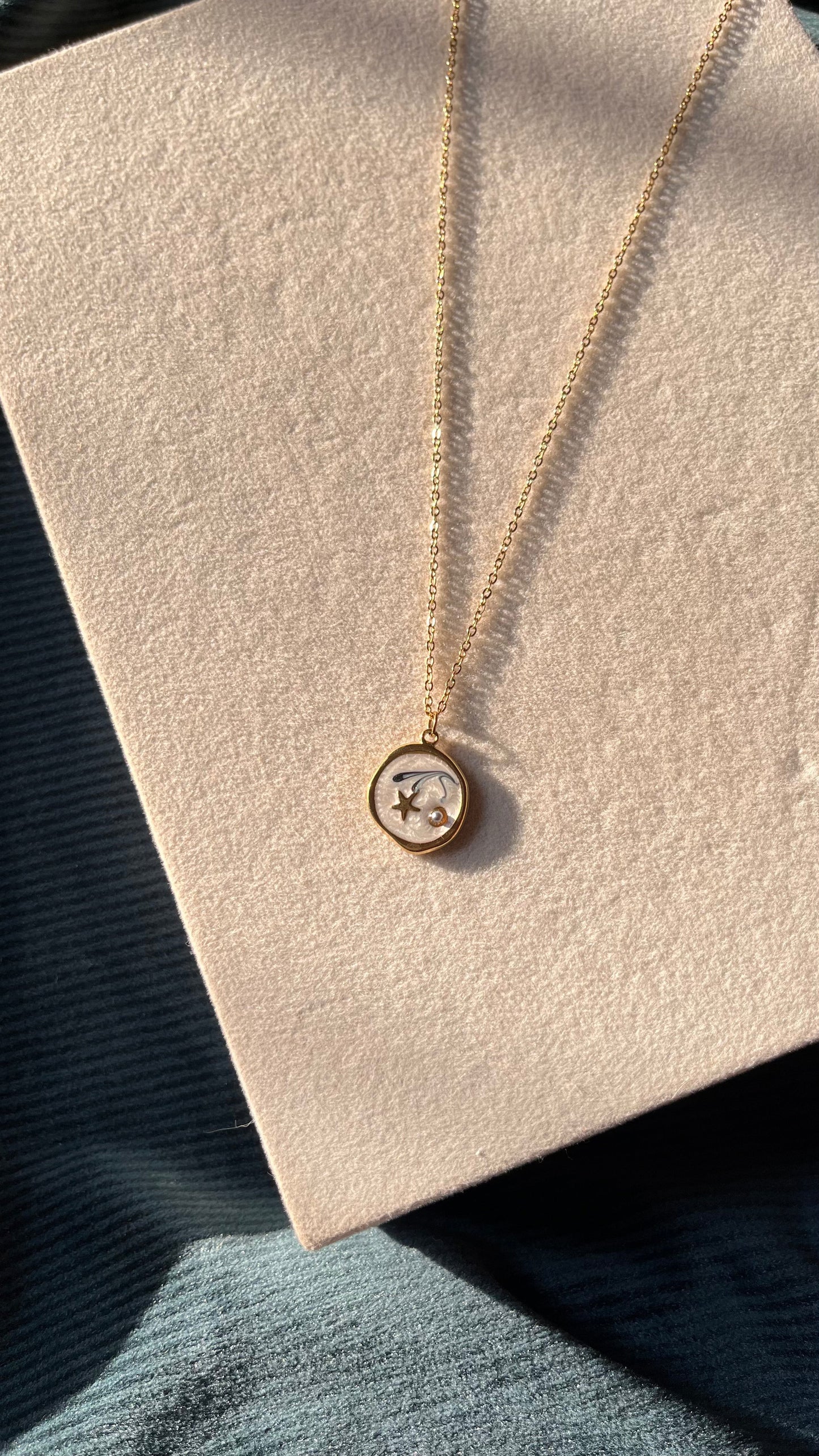 Sira Necklace